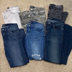 Lot of womens 6r jeans